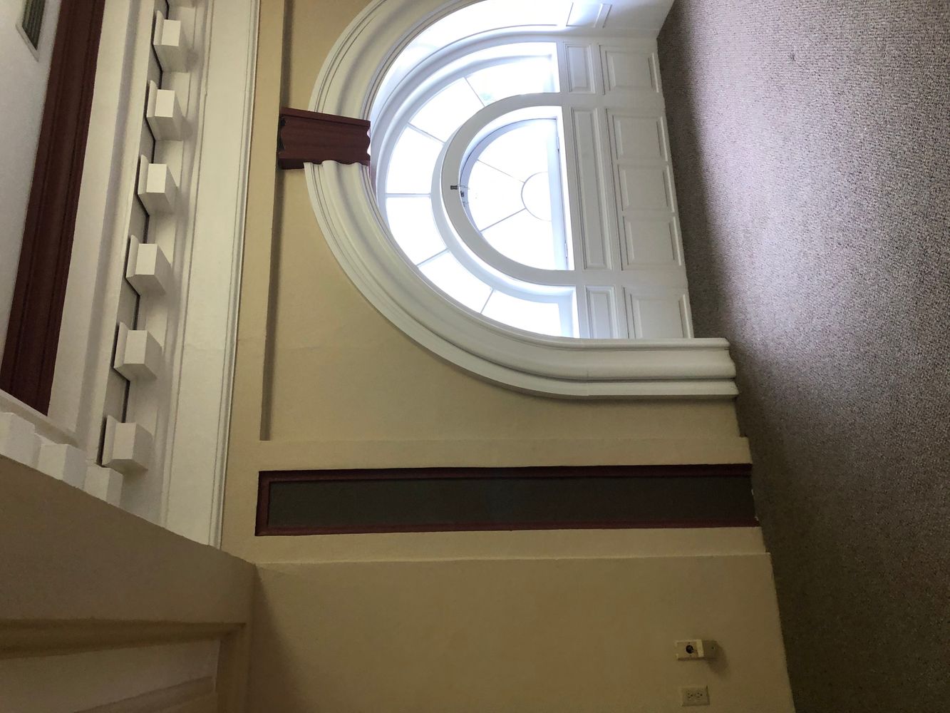 Amesbury Building : 100 Main St, Amesbury, MA 01913